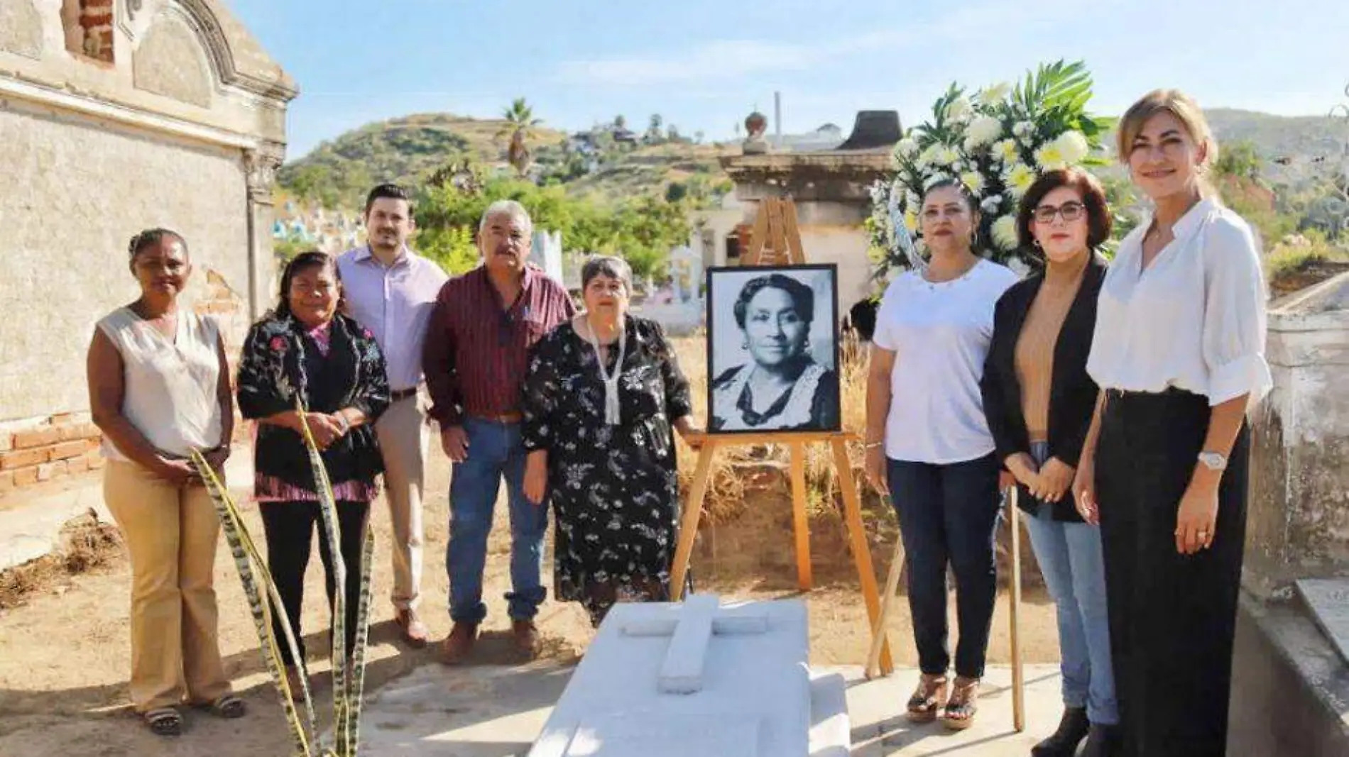 Dionisia Villarino homenaje